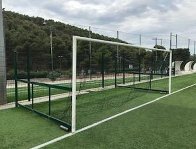 Cages de football